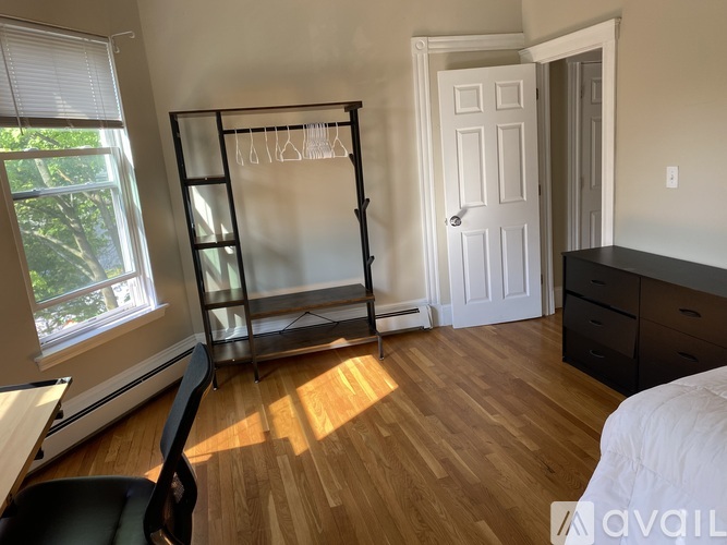1000 Memorial Dr 8 Beds Apartment for Rent - Photo gallery 4