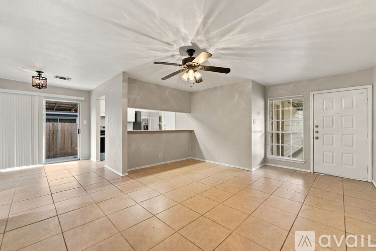 12212 Ridge Crown St 2 Beds Single Family Home for Rent - Photo gallery 3