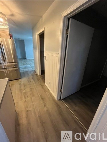 5939 North Log Road 3 Beds Apartment for Rent