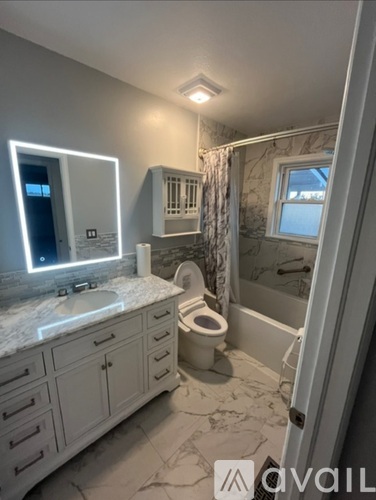 5939 North Log Road 3 Beds Single Family Home for Rent - Photo gallery 4