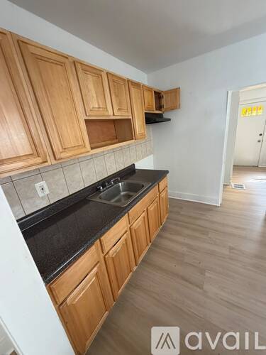 6016 Media St 3 Beds Single Family Home for Rent - Photo gallery 3