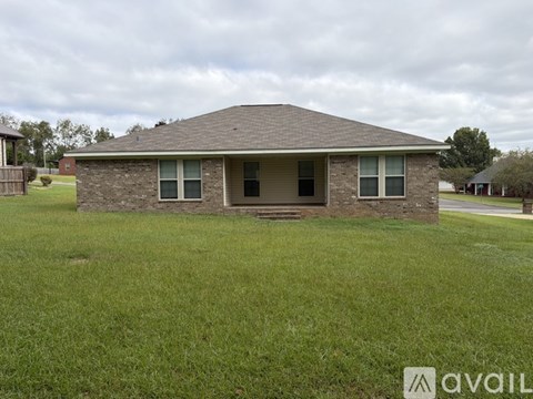 1906 Fern Dr 3 Beds Apartment for Rent