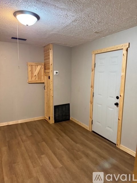 118 Old Street 1 Apartment for Rent