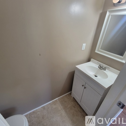 4503 Rickman Rd 3 Beds Single Family Home for Rent - Photo gallery 4