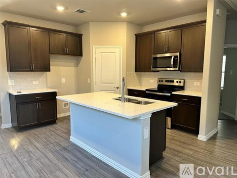 3305 Sedge Grass Drive 3 Beds Apartment for Rent