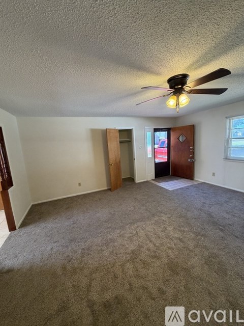 3802 58Th St 2 Beds Apartment for Rent