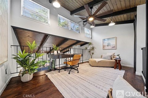 4900 Overland Ave 2 Beds Apartment for Rent