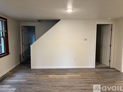 20 W 5Th St 4 Beds Apartment for Rent