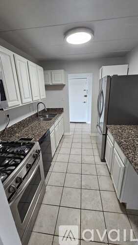 6011 Emerson St 2 Beds Apartment for Rent - Photo gallery 5