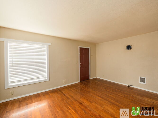 1517 E Mallon Ave 2 Beds Single Family Home for Rent - Photo gallery 5
