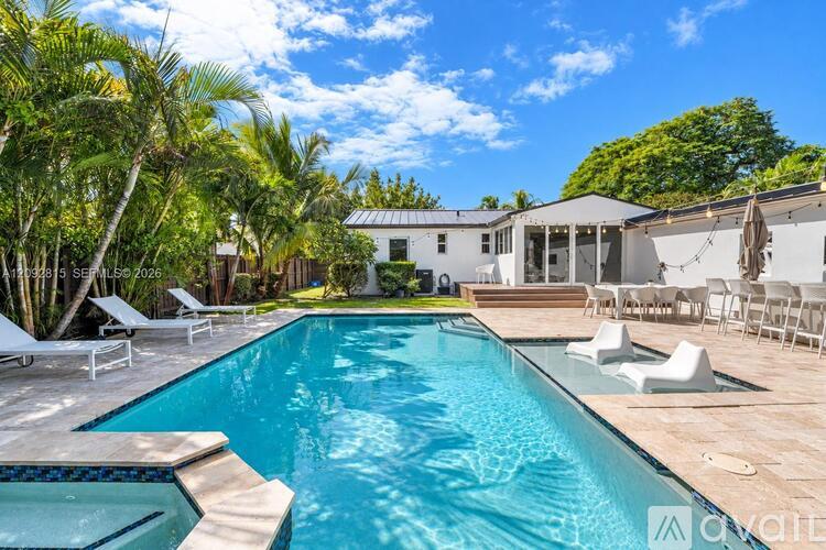 119 NW 110th St 4 Beds Single Family Home for Rent - Photo gallery 2