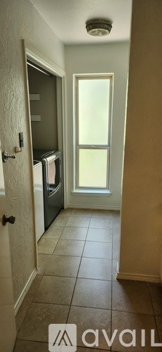 5901 Mountainwood Dr 4 Beds Apartment for Rent