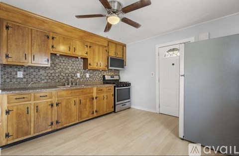 48 Victory Drive 3 Beds Apartment for Rent