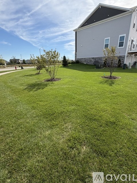 25627 West Wakefield Drive 3 Beds Apartment for Rent