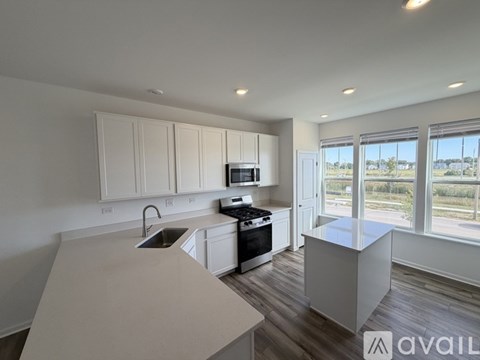25627 West Wakefield Drive 3 Beds Apartment for Rent