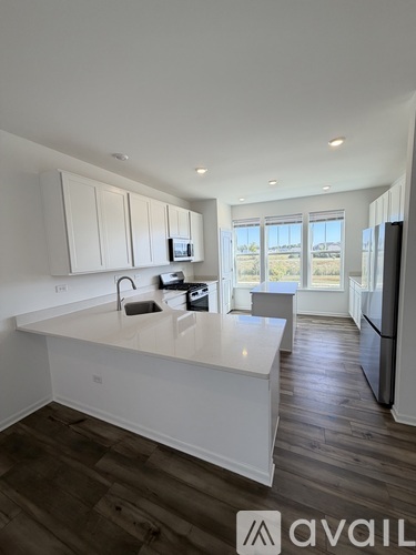 25627 West Wakefield Drive 3 Beds Single Family Home for Rent - Photo gallery 5