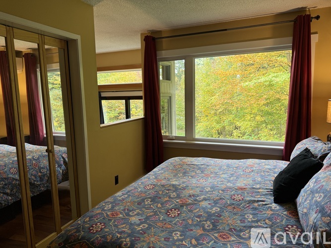 1075 Butternut Hill Rd 1 Condo for Rent - Photo gallery 1