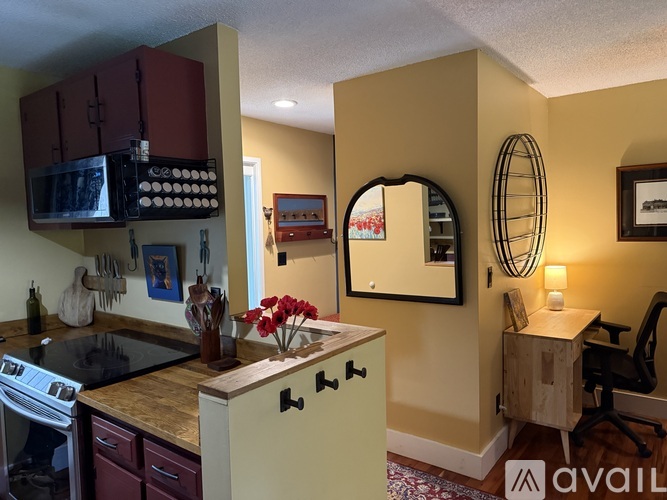 1075 Butternut Hill Rd 1 Condo for Rent - Photo gallery 3