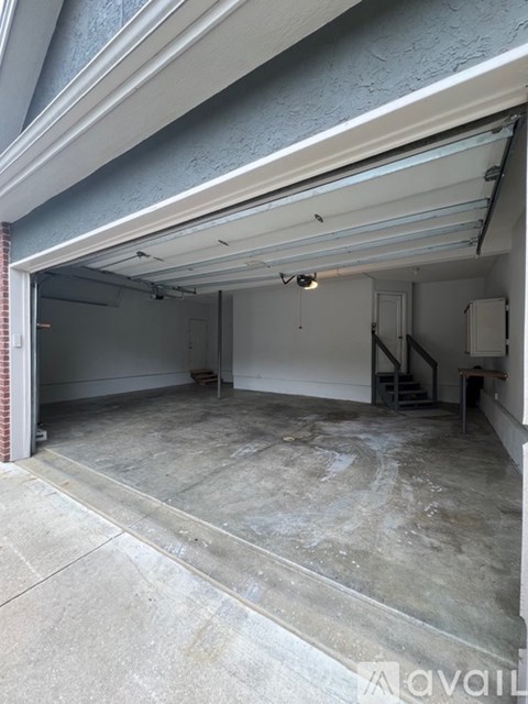 1307 SE Scenic Dr 3 Beds Apartment for Rent