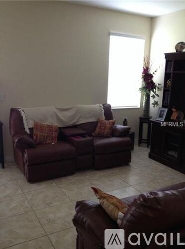 10749 Savannah Landing Cir 3 Beds Apartment for Rent