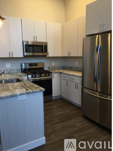 685 Lawrence Street 1 Apartment for Rent - Photo gallery 2