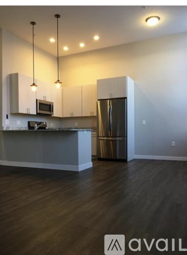 685 Lawrence Street 2 Beds Apartment for Rent
