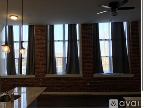 685 Lawrence Street 2 Beds Apartment for Rent