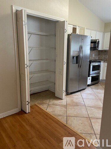 1319 Blakemore Court 4 Beds Apartment for Rent