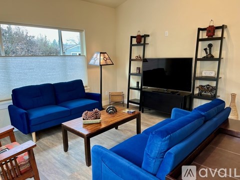 420 Euclid Avenue 2 Beds Apartment for Rent