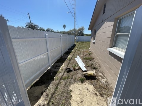 9005 Hunt Club Lane 3 Beds Apartment for Rent