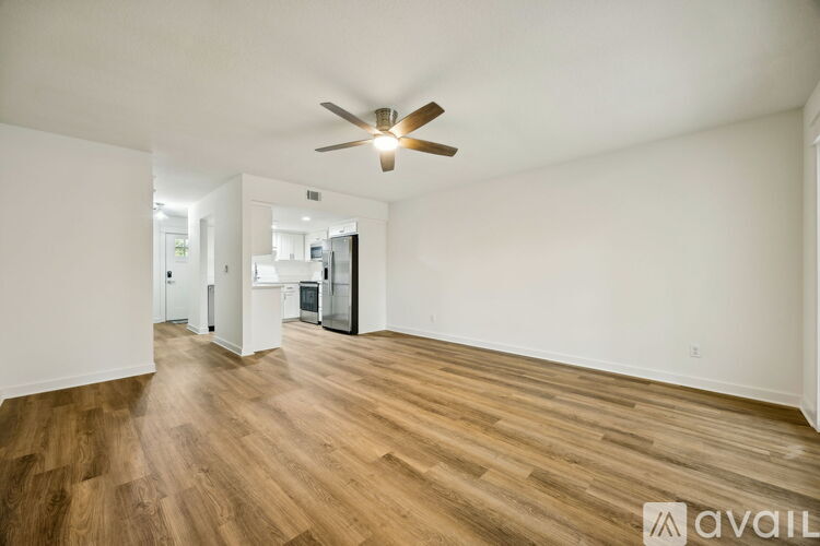 158 Clarks Bluff Road 2 Beds Townhouse for Rent - Photo gallery 3