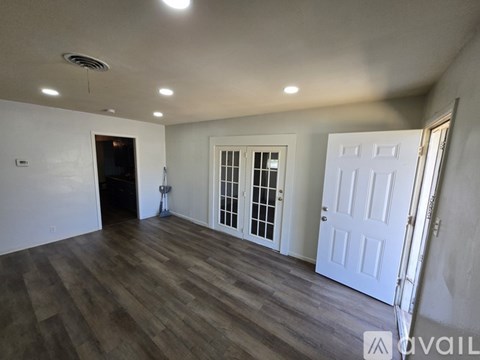 921 Leeper Drive 3 Beds Apartment for Rent