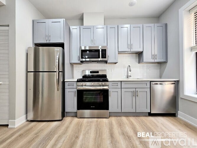 3000 N Racine Ave 1 Apartment for Rent - Photo gallery 3
