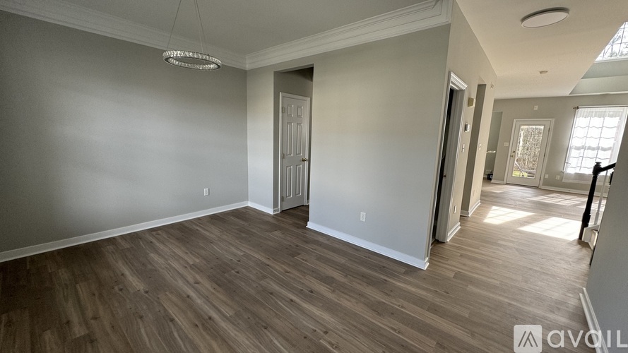 813 Parkland Place 3 Beds Townhouse for Rent - Photo gallery 1