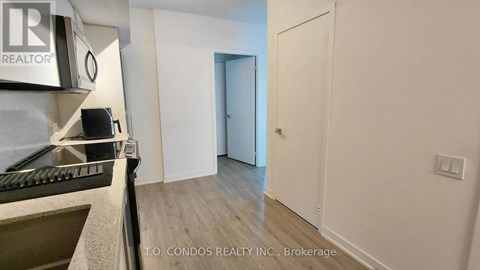 349 - 500 WILSON AVENUE 2 Beds Apartment for Rent
