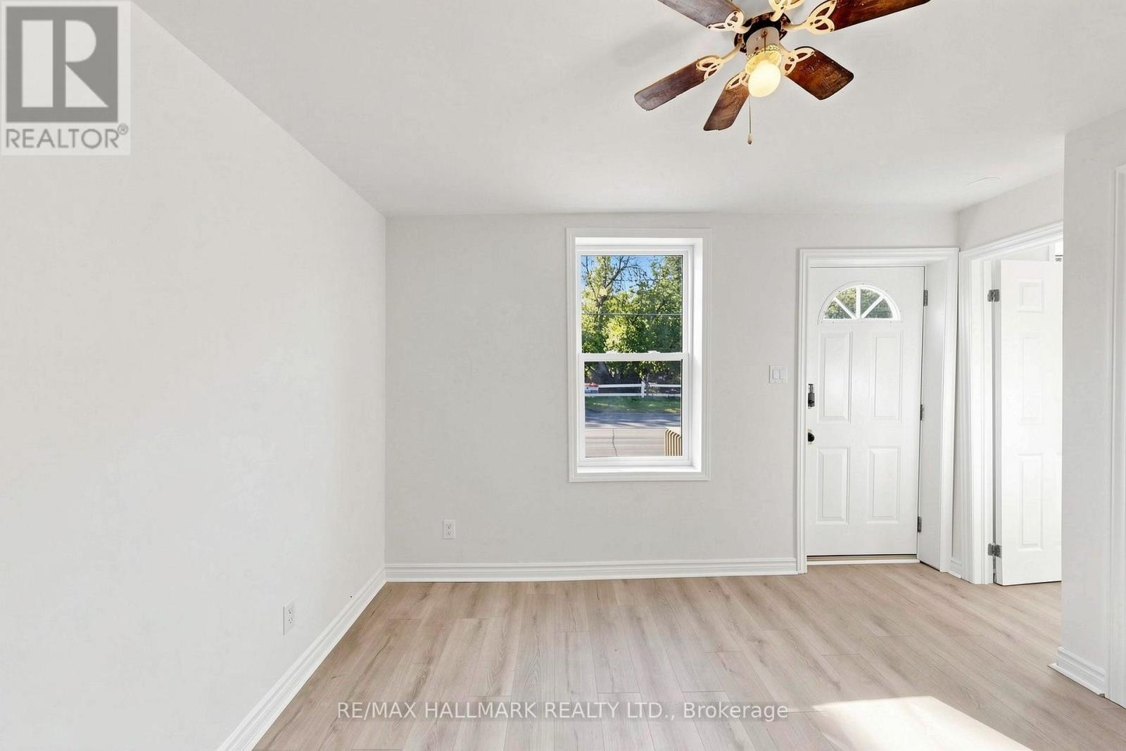2 bedroom apartment - 4 MARY STREET, Kawartha Lakes (Lindsay) 2