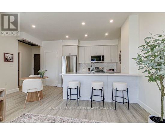 307 - 75 WALNUT STREET 2 Beds House for Rent - Photo gallery 1