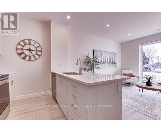 307 - 75 WALNUT STREET 2 Beds House for Rent - Photo gallery 4