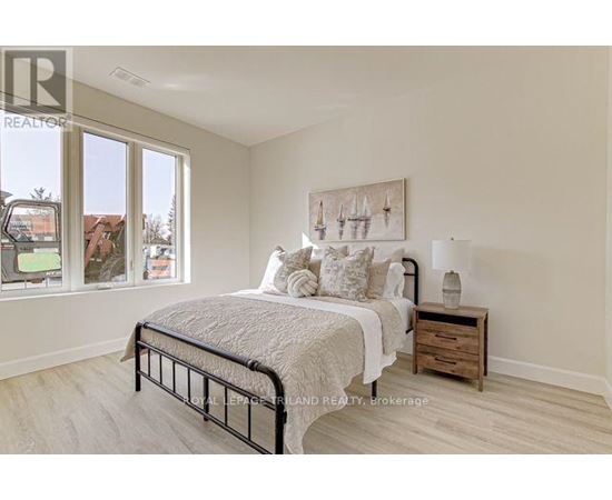 307 - 75 WALNUT STREET 2 Beds House for Rent - Photo gallery 5