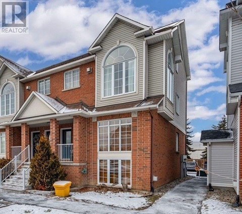4 - 4443 HARPER AVENUE 2 Beds Apartment for Rent