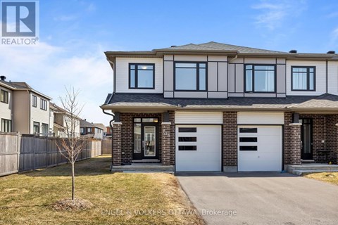 133 ANGELONIA CRESCENT 4 Beds Apartment for Rent