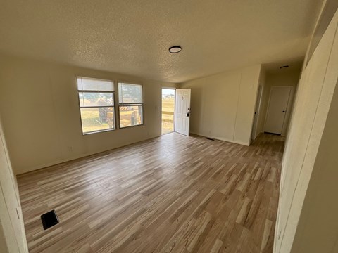 109 Sooner Road 3 Beds Apartment for Rent