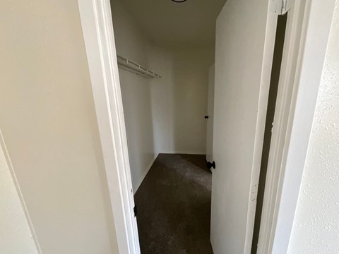 109 Sooner Road 3 Beds Apartment for Rent