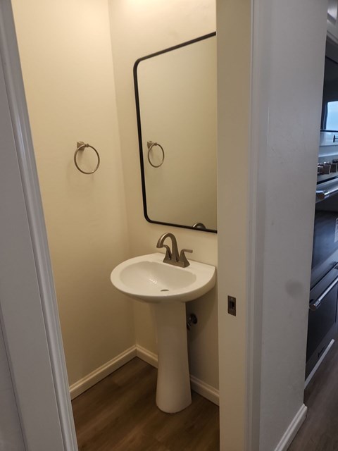 2900 North Midwest Boulevard 3 Beds Apartment for Rent