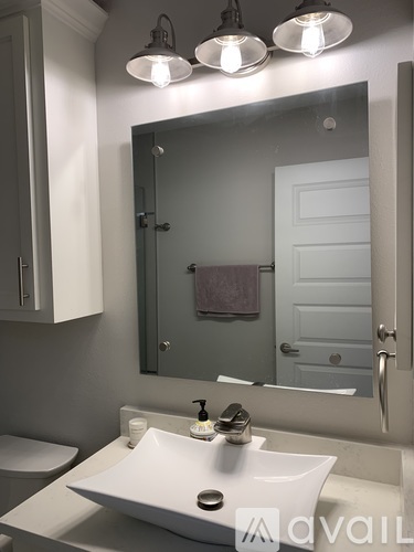 2120 Japonica Avenue 3 Beds Single Family Home for Rent - Photo gallery 5