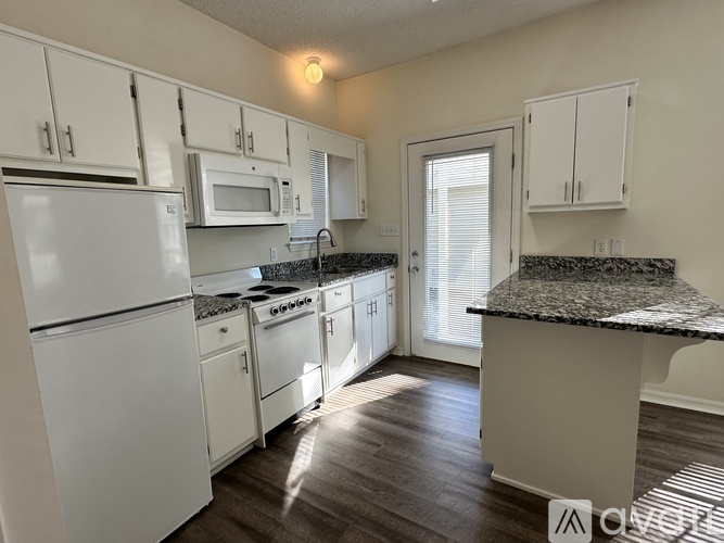 94 Jackson's Run Studio Apartment for Rent - Photo gallery 2