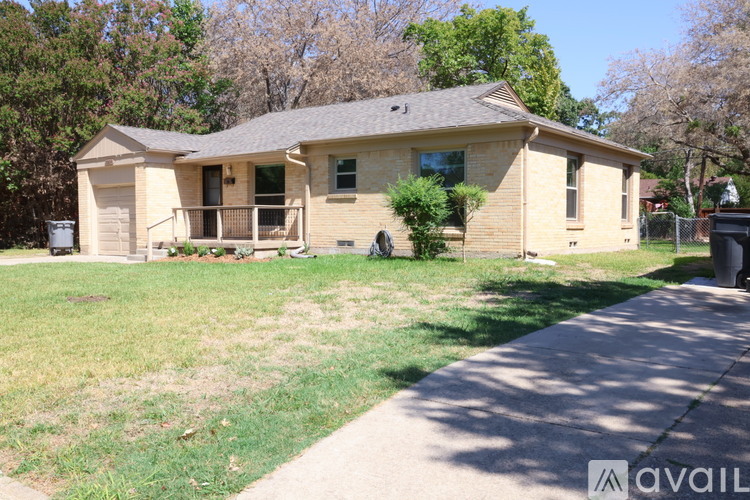 10614 Fern Drive 3 Beds Single Family Home for Rent - Photo gallery 1