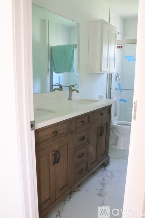 10614 Fern Drive 3 Beds Apartment for Rent