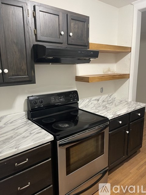 1532 S Evanston Ave 3 Beds Apartment for Rent