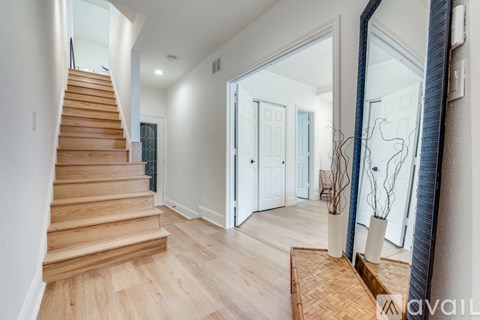 4030 Gilbert Avenue 3 Beds Apartment for Rent